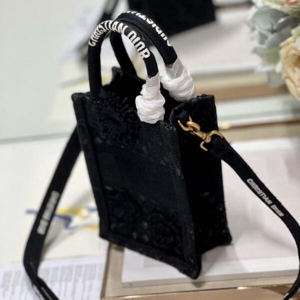 65332492064bd.jpg 65332492064bd.jpg