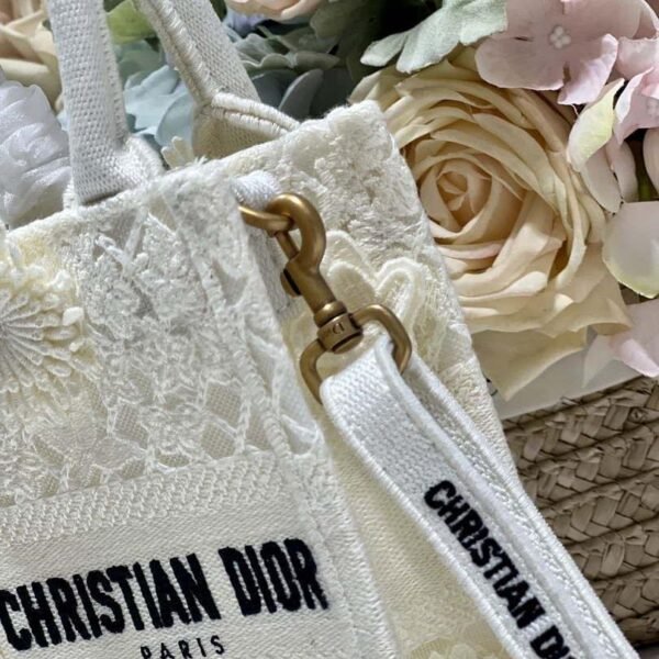 6533249b15004.jpg 6533249b15004.jpg