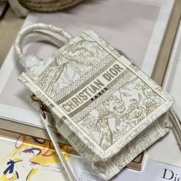 653324b31169b.jpg 653324b31169b.jpg