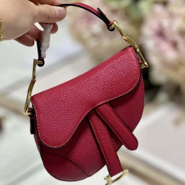 6533250211705.jpg 6533250211705.jpg