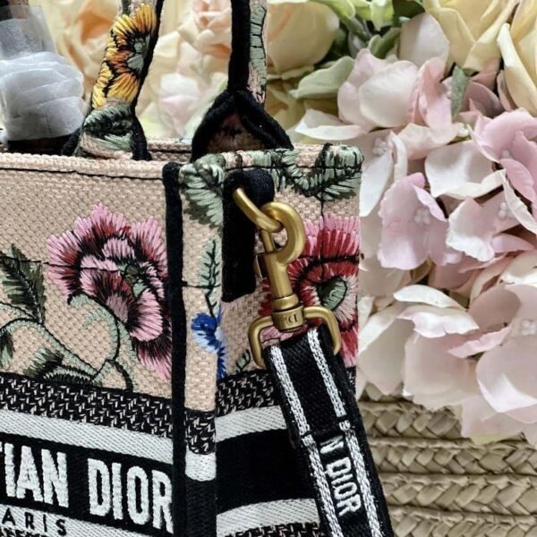 653329705f9e6.jpg 653329705f9e6.jpg