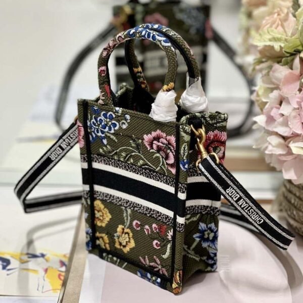 65332992b2f4b.jpg 65332992b2f4b.jpg