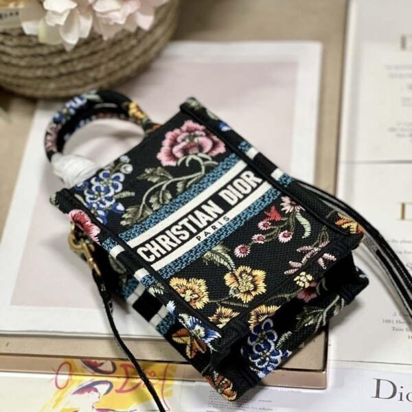 6533299f60876.jpg 6533299f60876.jpg