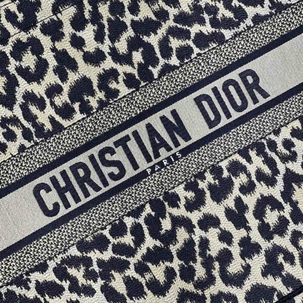 65332b624385e.jpg 65332b624385e.jpg