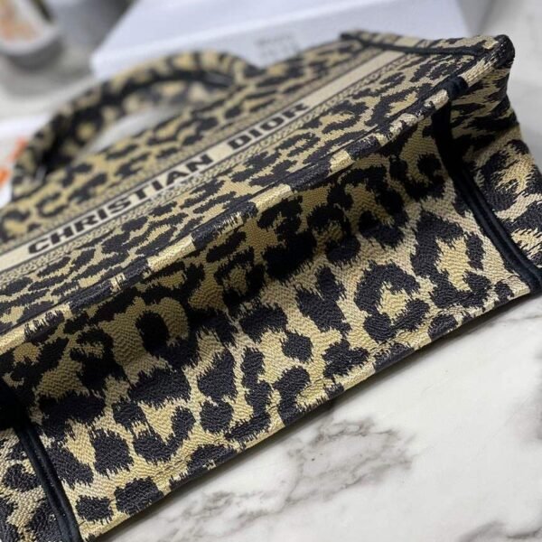 65332e0a6894c.jpg 65332e0a6894c.jpg