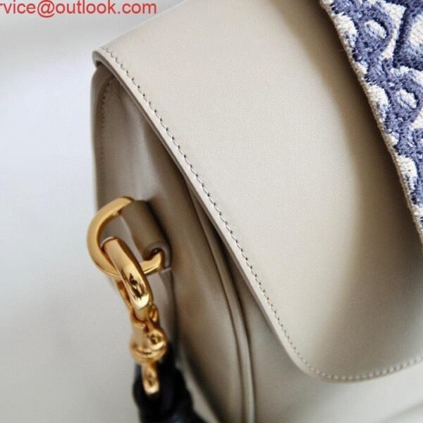 65332e9d5c616.jpg 65332e9d5c616.jpg