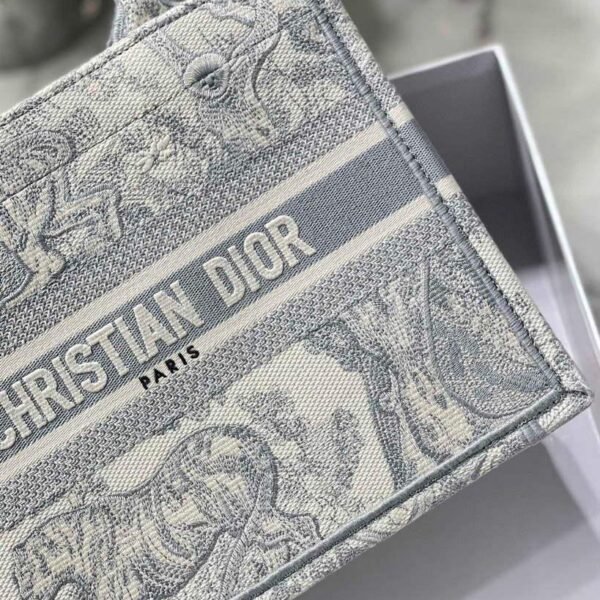 653330e387a85.jpg 653330e387a85.jpg