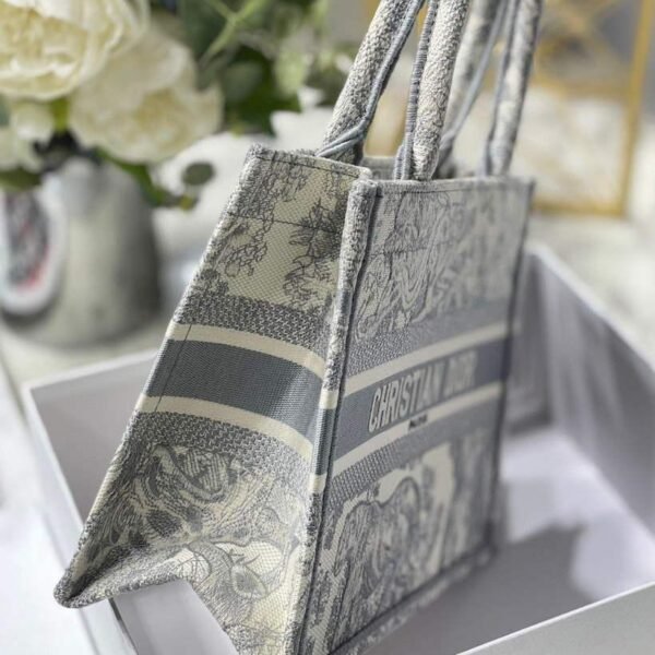 653330e6b1cfe.jpg 653330e6b1cfe.jpg