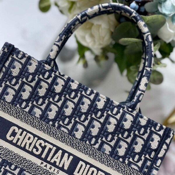 6533310dca047.jpg 6533310dca047.jpg