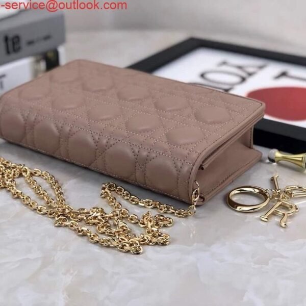 653334e3ecce8.jpg 653334e3ecce8.jpg