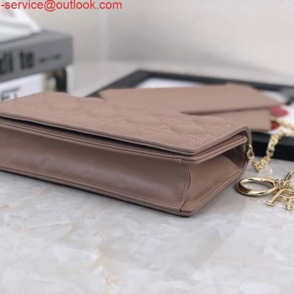 653334e5500c6.jpg 653334e5500c6.jpg