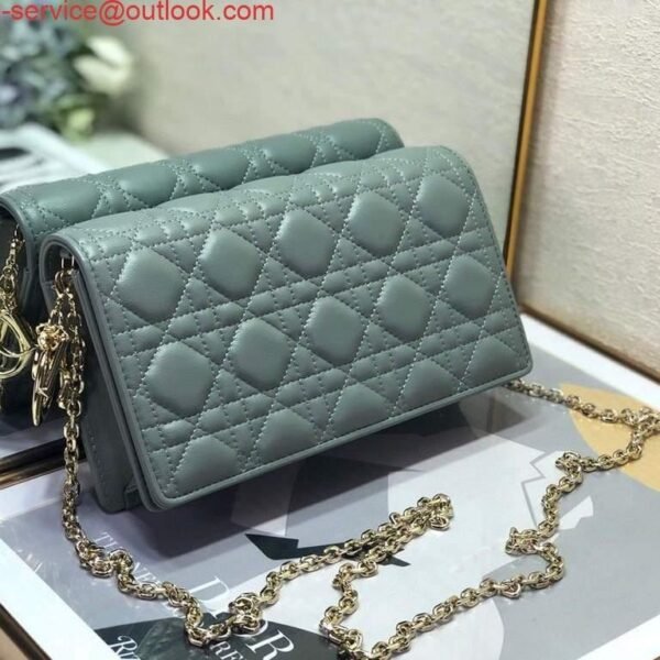 653334eaa1918.jpg 653334eaa1918.jpg