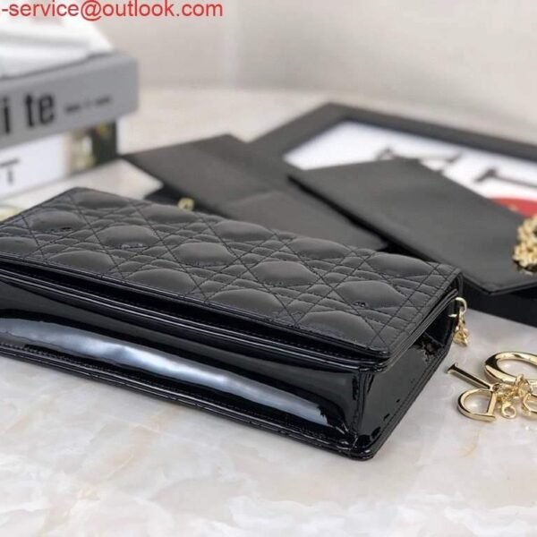 6533353f70b5e.jpg 6533353f70b5e.jpg