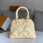 Replica-Louis-Vuitton-Alma-BB-Bag-Banana-Yellow-LV-M59821-4.jpg