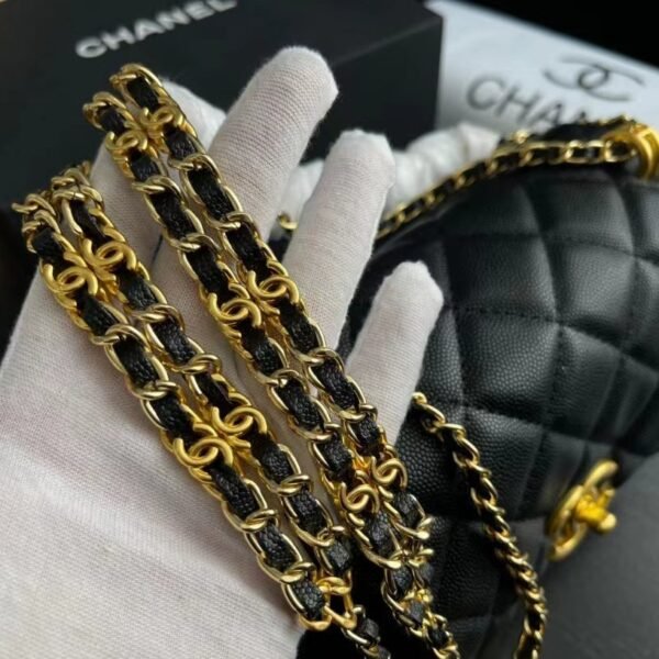 a69900-2.jpg a69900-2.jpg