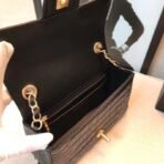 chanel-alligator-flap-classic-bag-1116-8.jpg
