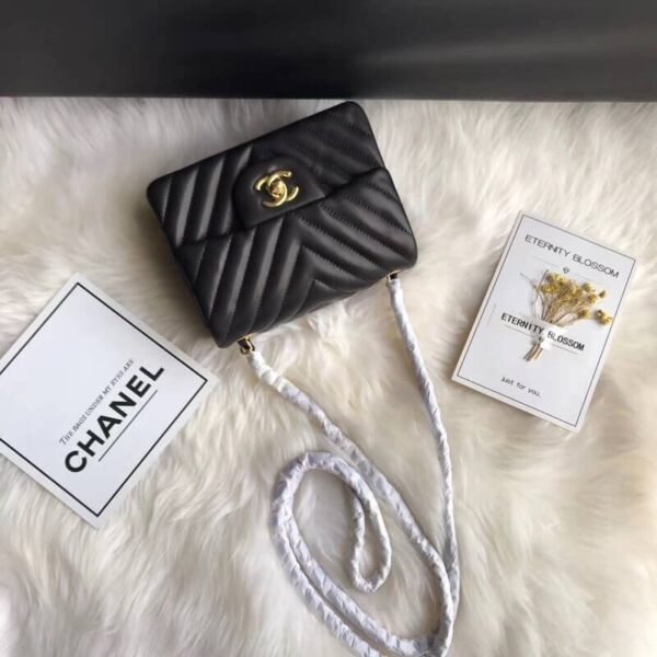 chanel-chevron-lambskin-17cm-classic-flap-bag-1115-6.jpg chanel-chevron-lambskin-17cm-classic-flap-bag-1115-6.jpg