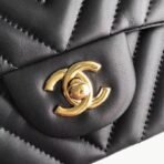 chanel-chevron-lambskin-17cm-classic-flap-bag-1115-8.jpg