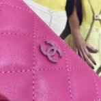 chanel-clutch-bag-86089-2.jpg