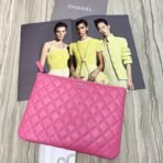 chanel-clutch-bag-86089-4.jpg