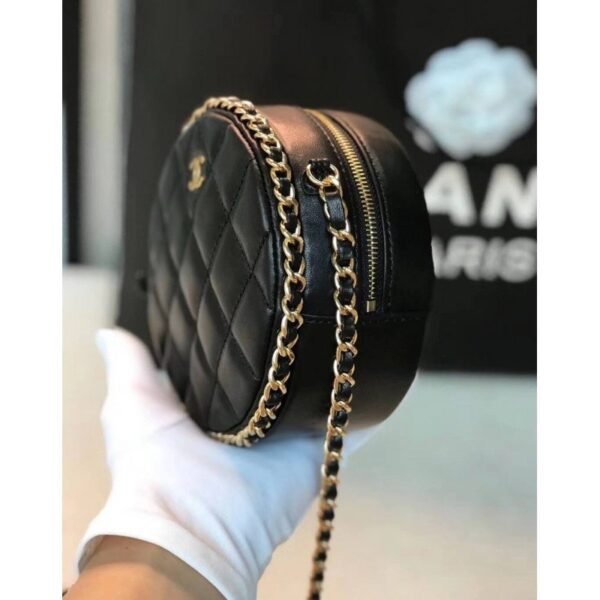 chanel-round-clutch-chain-bag-a70657-4.jpg chanel-round-clutch-chain-bag-a70657-4.jpg
