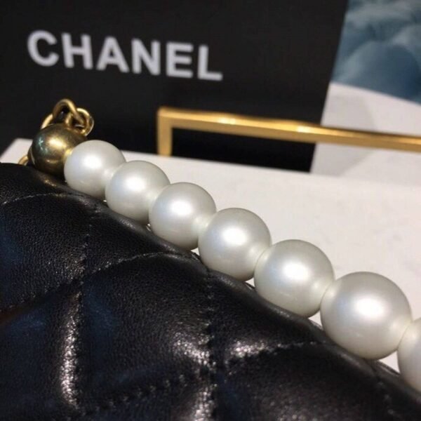 chanel-small-pearl-chain-flap-bag-as0584-10.jpg chanel-small-pearl-chain-flap-bag-as0584-10.jpg