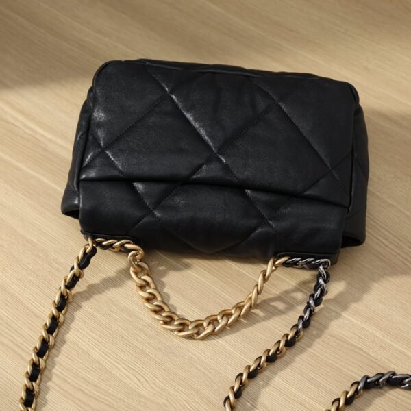 e514f42e2d59e14e79bedba5fb271184.jpg e514f42e2d59e14e79bedba5fb271184.jpg