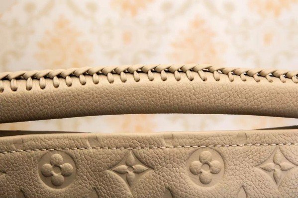 m41182-5.jpg m41182-5.jpg