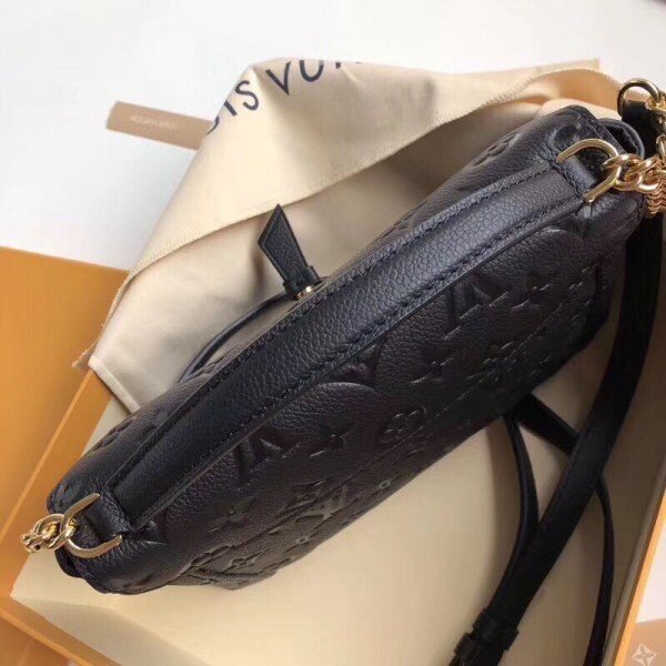 m43624-4.jpg m43624-4.jpg