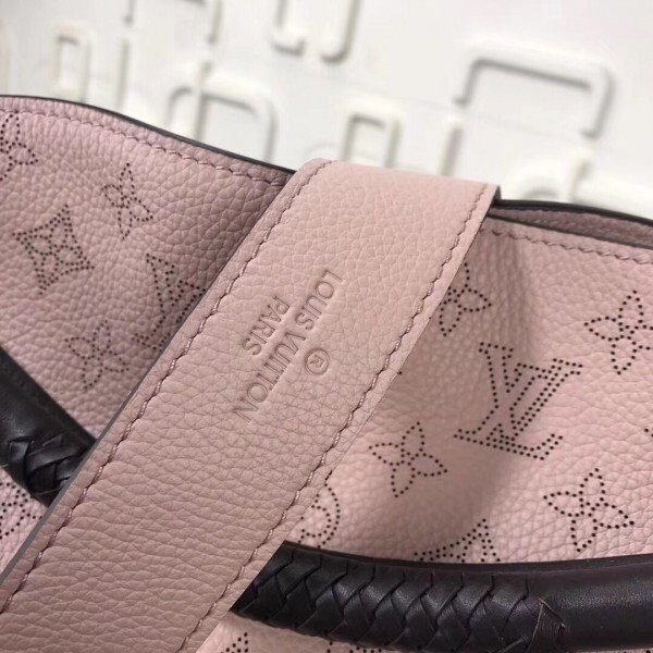 m50033-4.jpg m50033-4.jpg