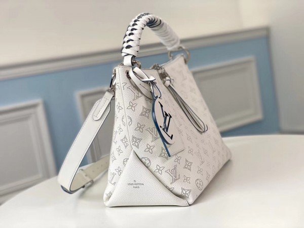 m56201-2.jpg m56201-2.jpg