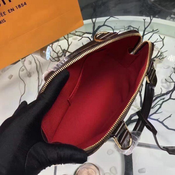 n41221-7.jpg n41221-7.jpg