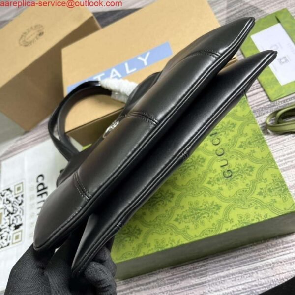 6532809b04d45.jpg 6532809b04d45.jpg