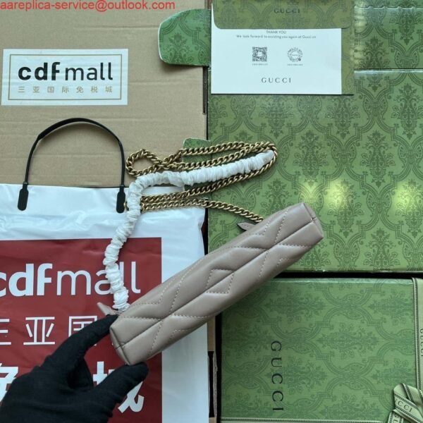 653284f5b2f1c.jpg 653284f5b2f1c.jpg